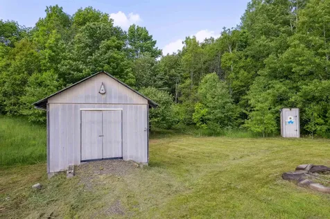 28 New Brighton Hill Road Tunbridge VT 05077