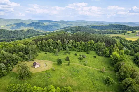 28 New Brighton Hill Road Tunbridge VT 05077