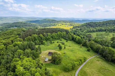 28 New Brighton Hill Road Tunbridge VT 05077