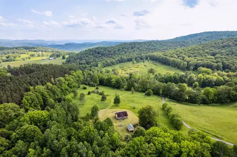 28 New Brighton Hill Road Tunbridge VT 05077