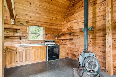 28 New Brighton Hill Road Tunbridge VT 05077