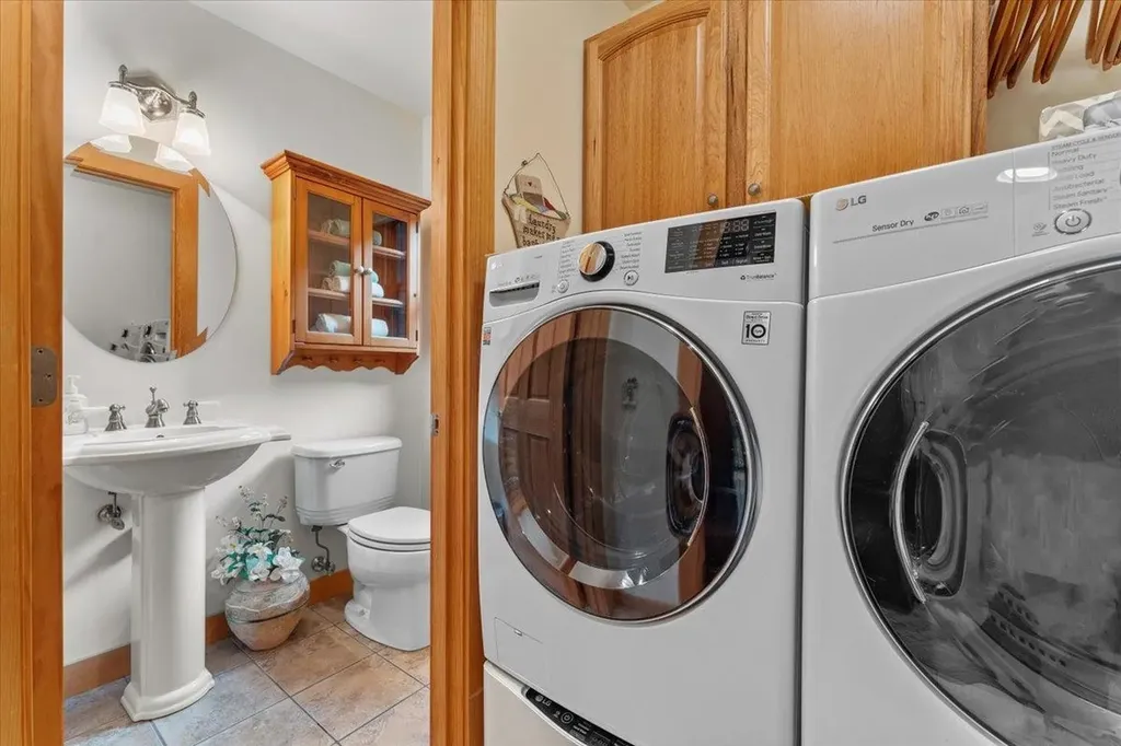 42 Sugar House Road Dover VT 05356