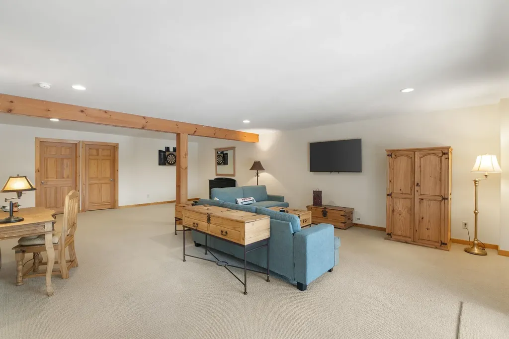 42 Sugar House Road Dover VT 05356