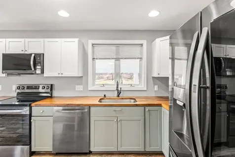34 Orchard Hill Road Epping NH 03042