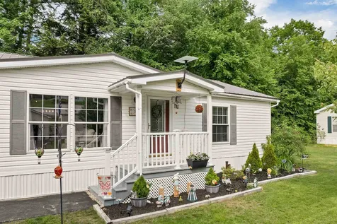 638 Benton Drive Laconia NH 03246