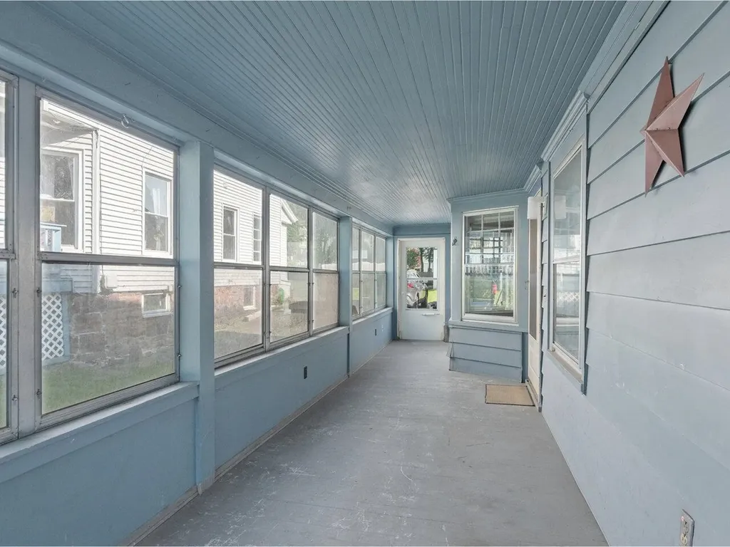 159 Loomis Street Burlington VT 05401