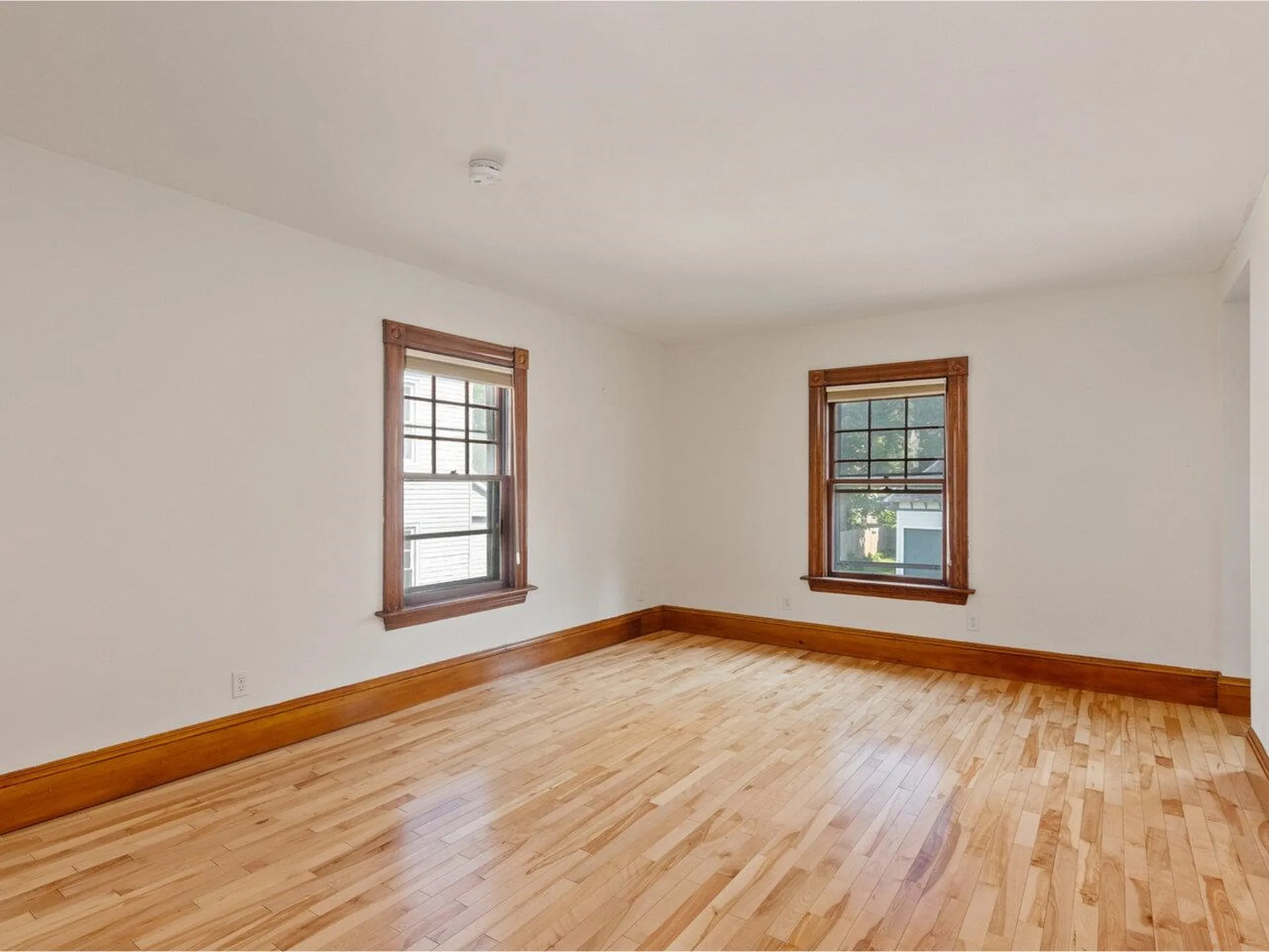 159 Loomis Street Burlington VT 05401