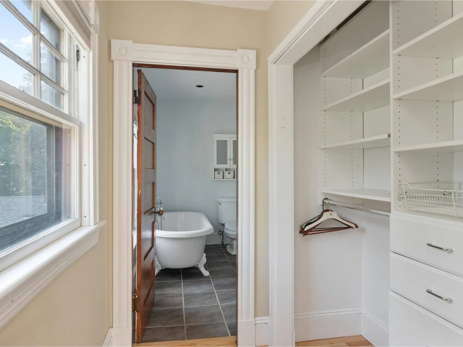 159 Loomis Street Burlington VT 05401