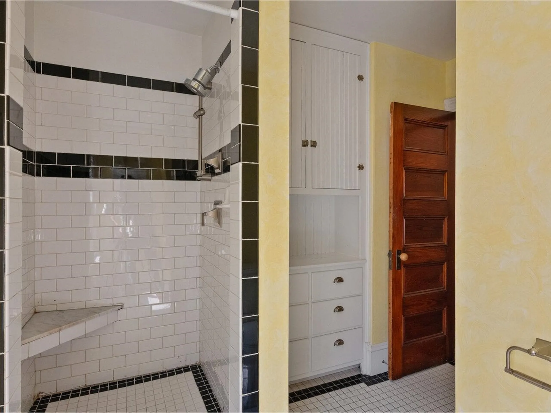 159 Loomis Street Burlington VT 05401