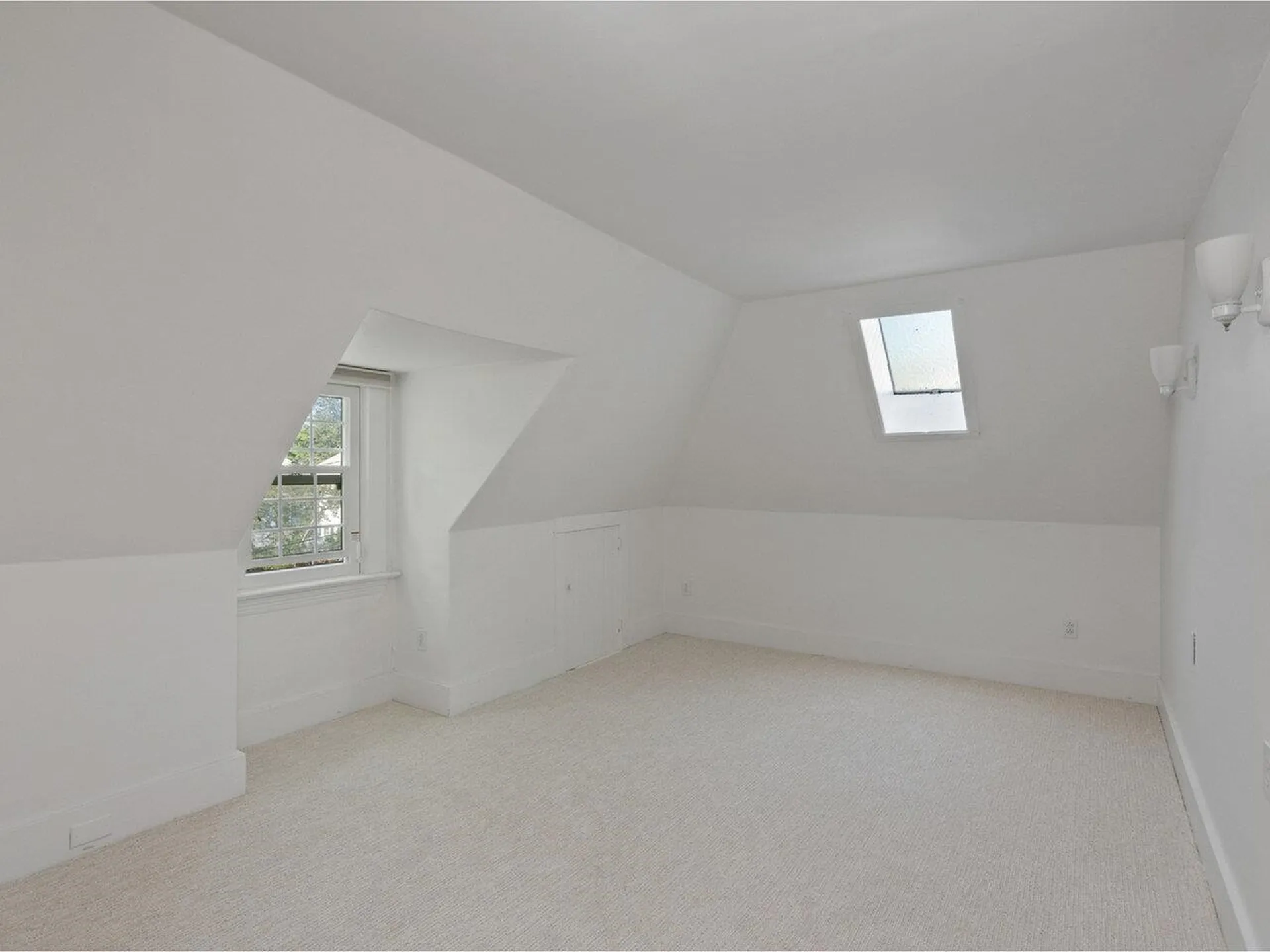 159 Loomis Street Burlington VT 05401