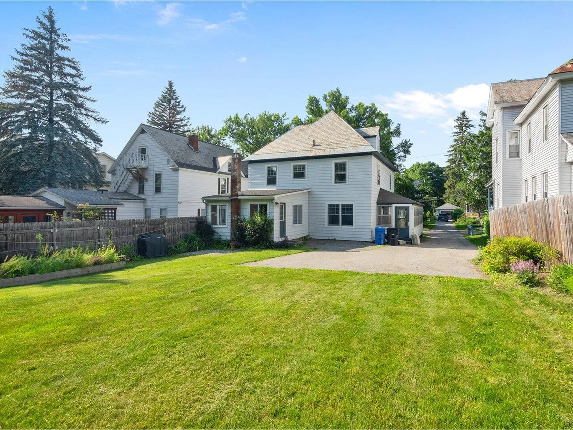 159 Loomis Street Burlington VT 05401