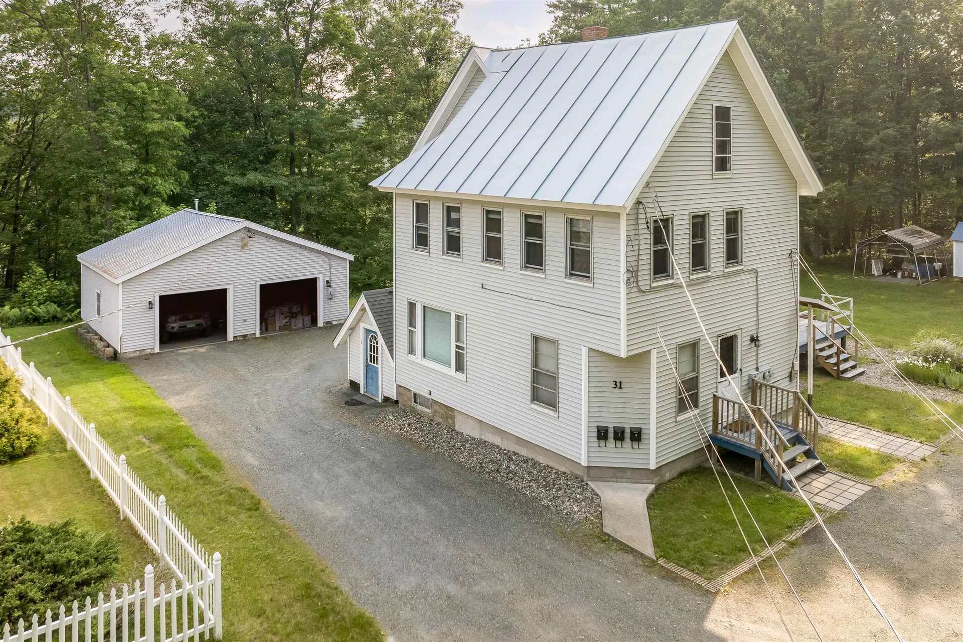 31 Abbey Road Hartford VT 05001