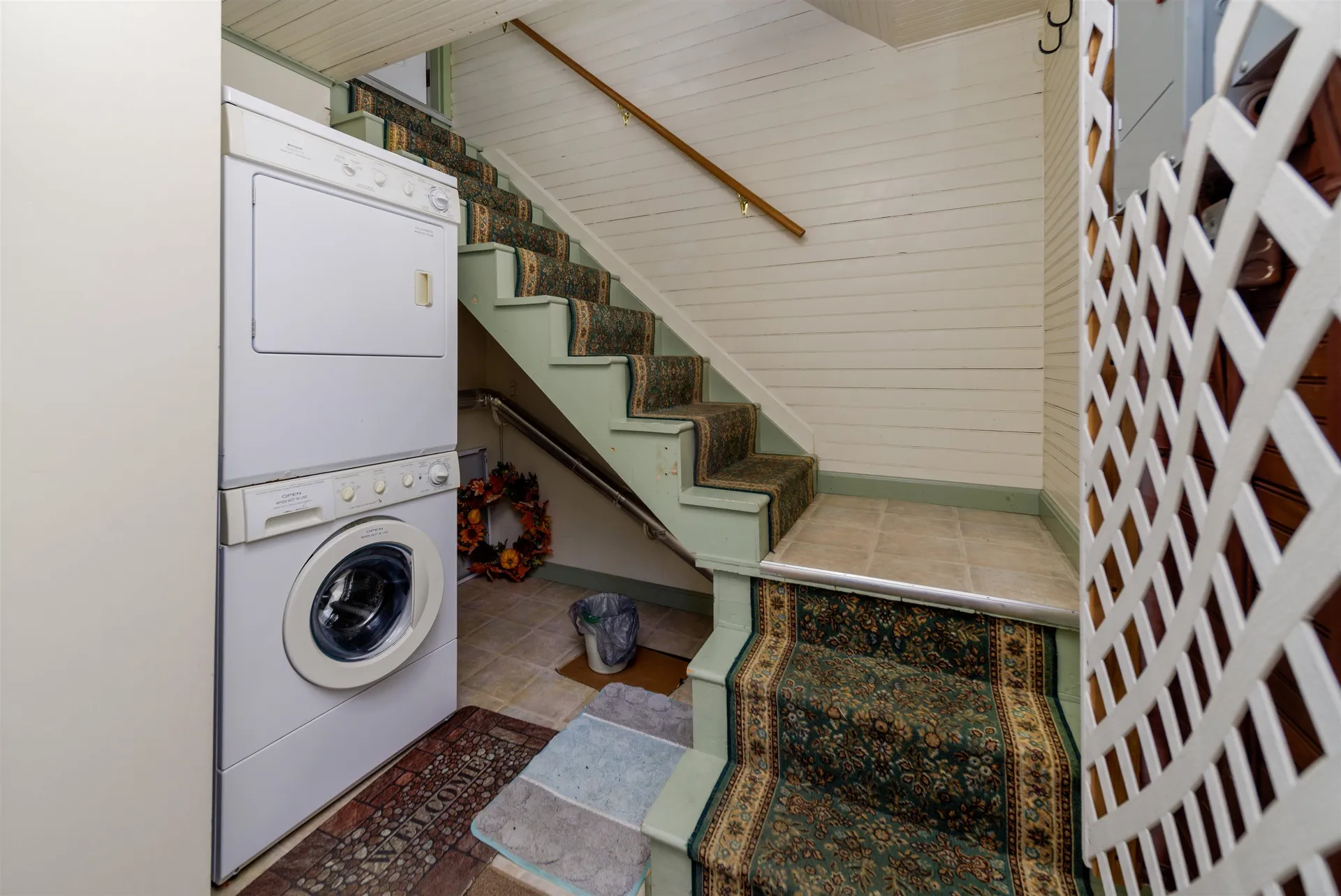 31 Abbey Road Hartford VT 05001