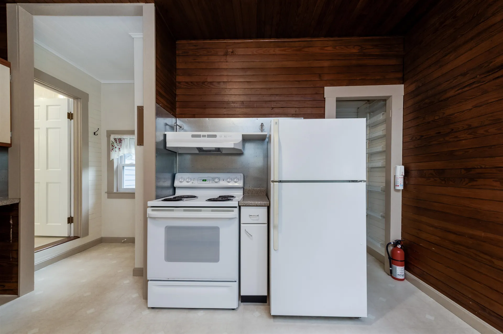 31 Abbey Road Hartford VT 05001