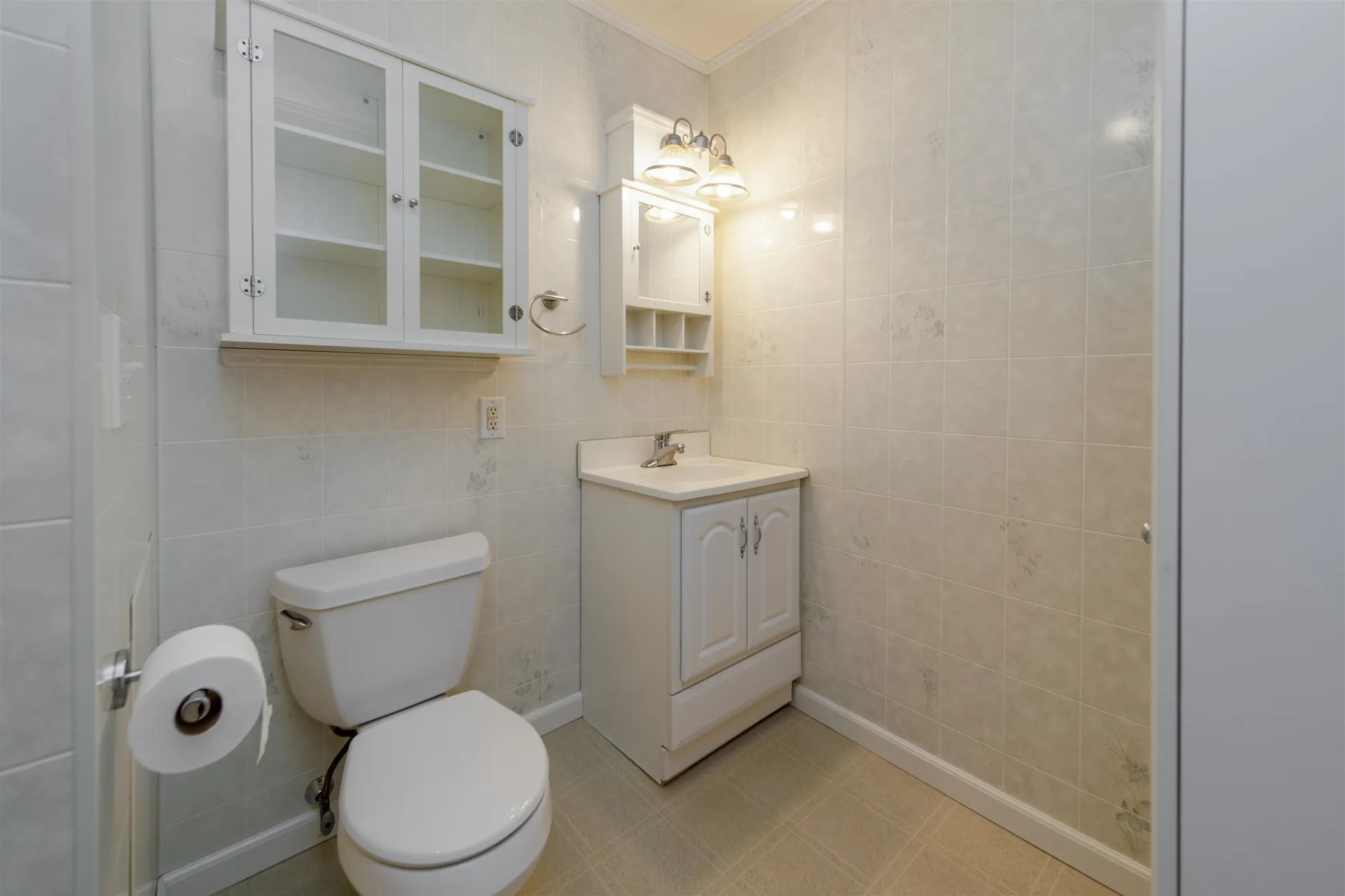 31 Abbey Road Hartford VT 05001