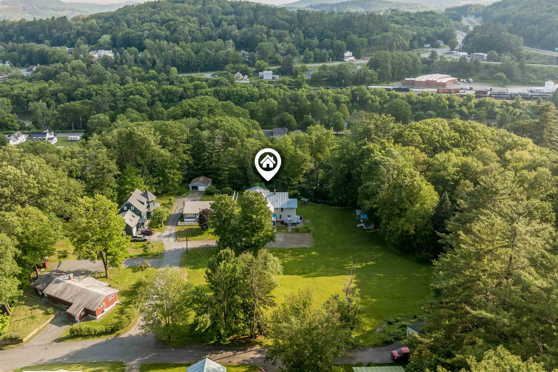 31 Abbey Road Hartford VT 05001