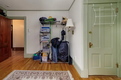 31 Abbey Road Hartford VT 05001