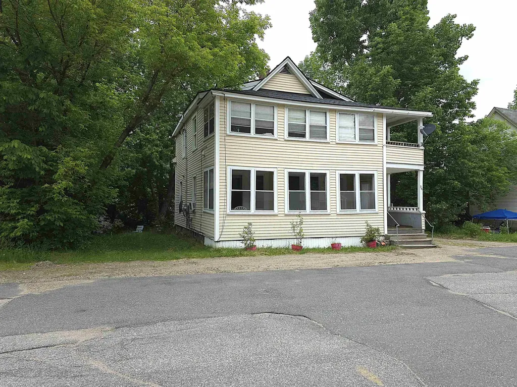 391 Goebel Street Berlin NH 03570