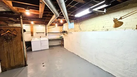 81 Wall Street Springfield VT 05156