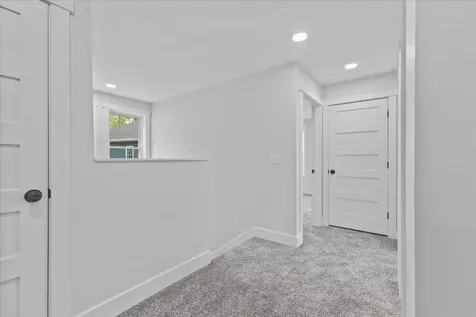 91 Ernest Way Hinesburg VT 05461