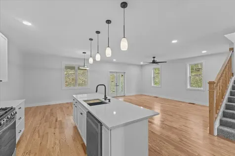 91 Ernest Way Hinesburg VT 05461