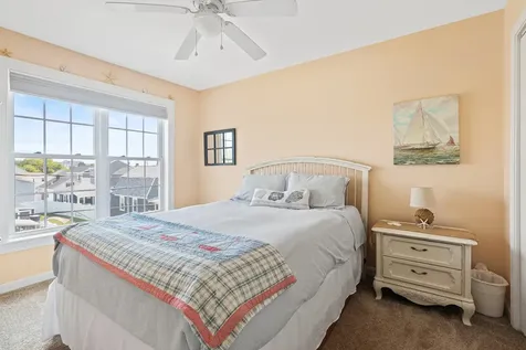 29 Nudd Avenue Hampton NH 03842