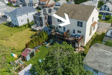 29 Nudd Avenue Hampton NH 03842