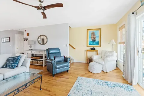 29 Nudd Avenue Hampton NH 03842