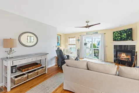 29 Nudd Avenue Hampton NH 03842