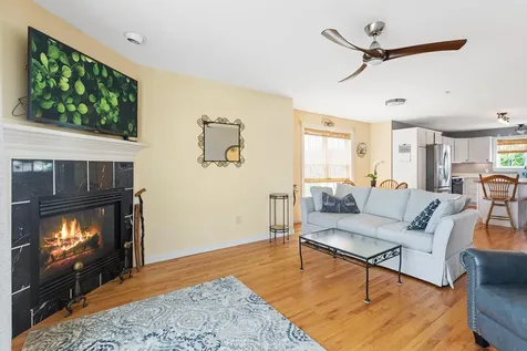 29 Nudd Avenue Hampton NH 03842