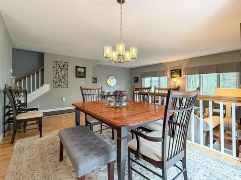 40 Laurel Court Nashua NH 03062