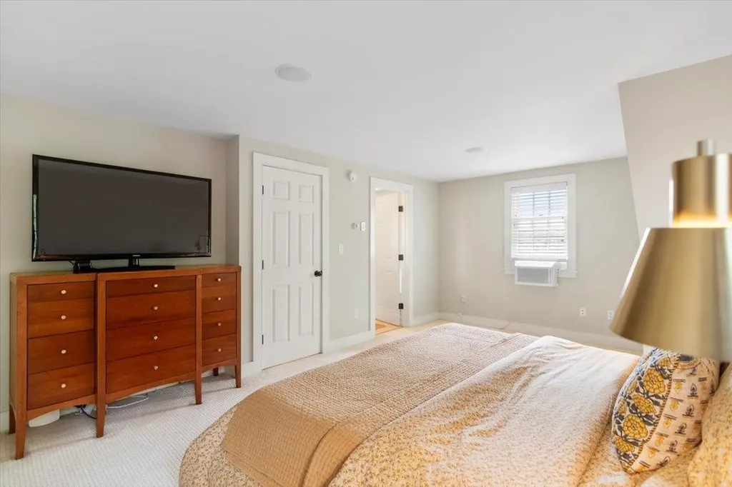 1721 Vt Route 11 Londonderry VT 05148