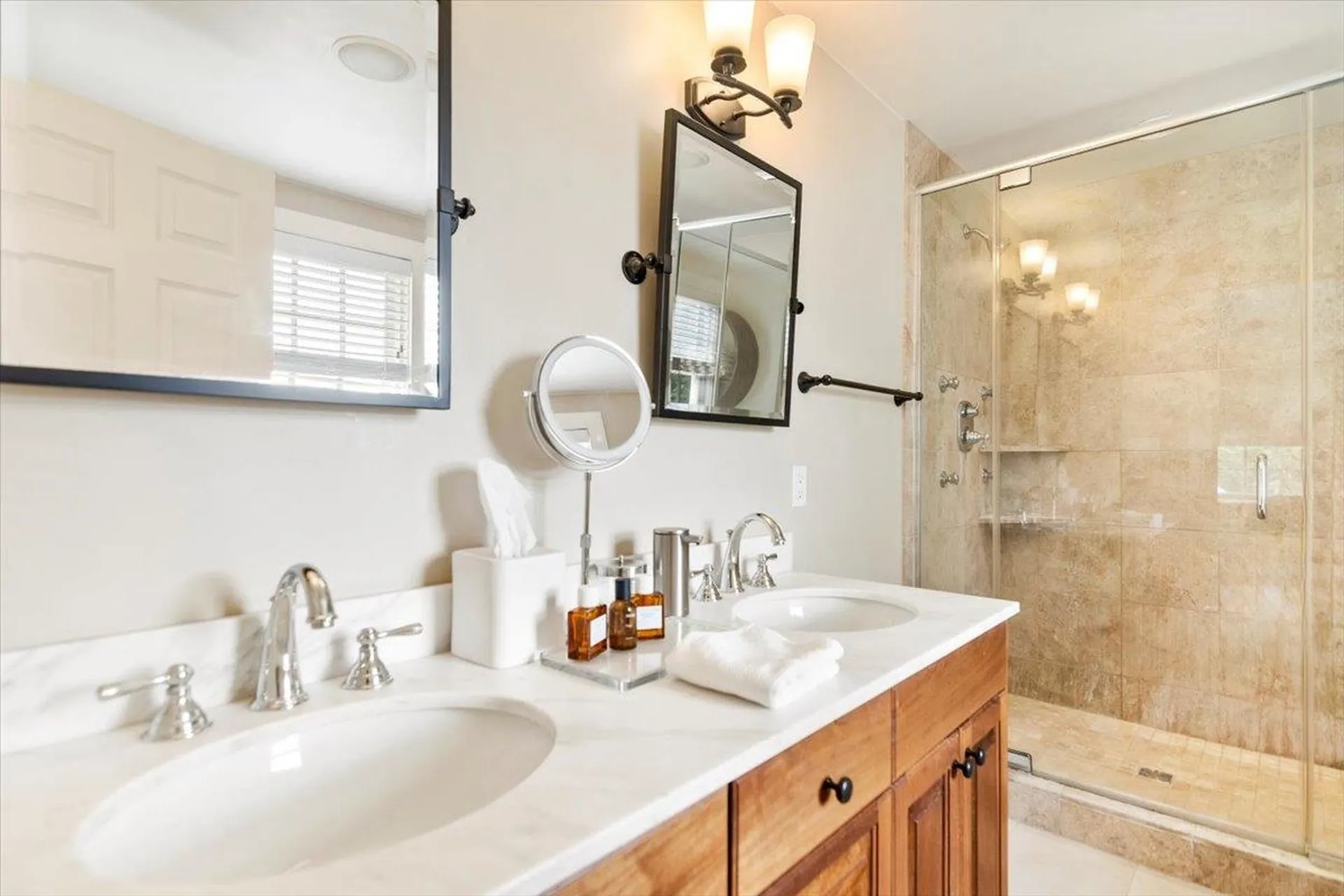 1721 Vt Route 11 Londonderry VT 05148