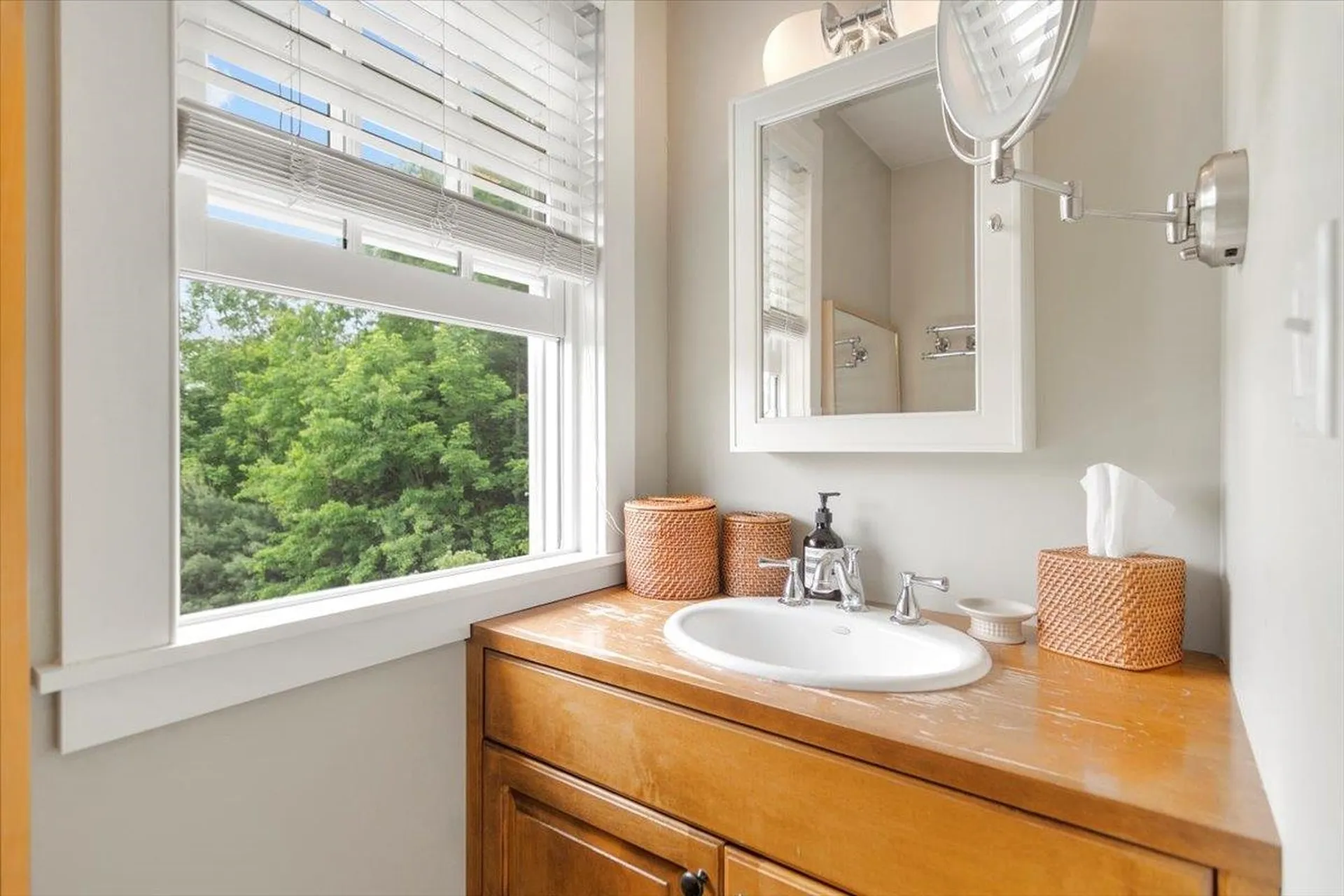 1721 Vt Route 11 Londonderry VT 05148