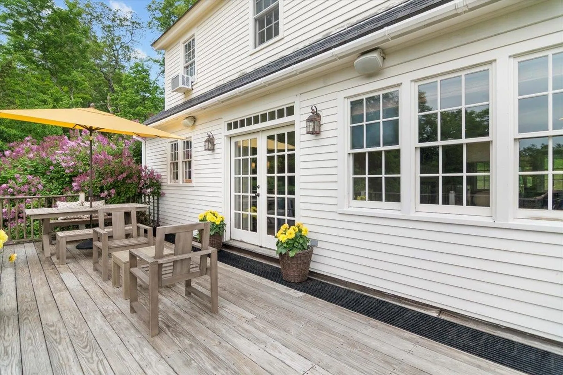 1721 Vt Route 11 Londonderry VT 05148