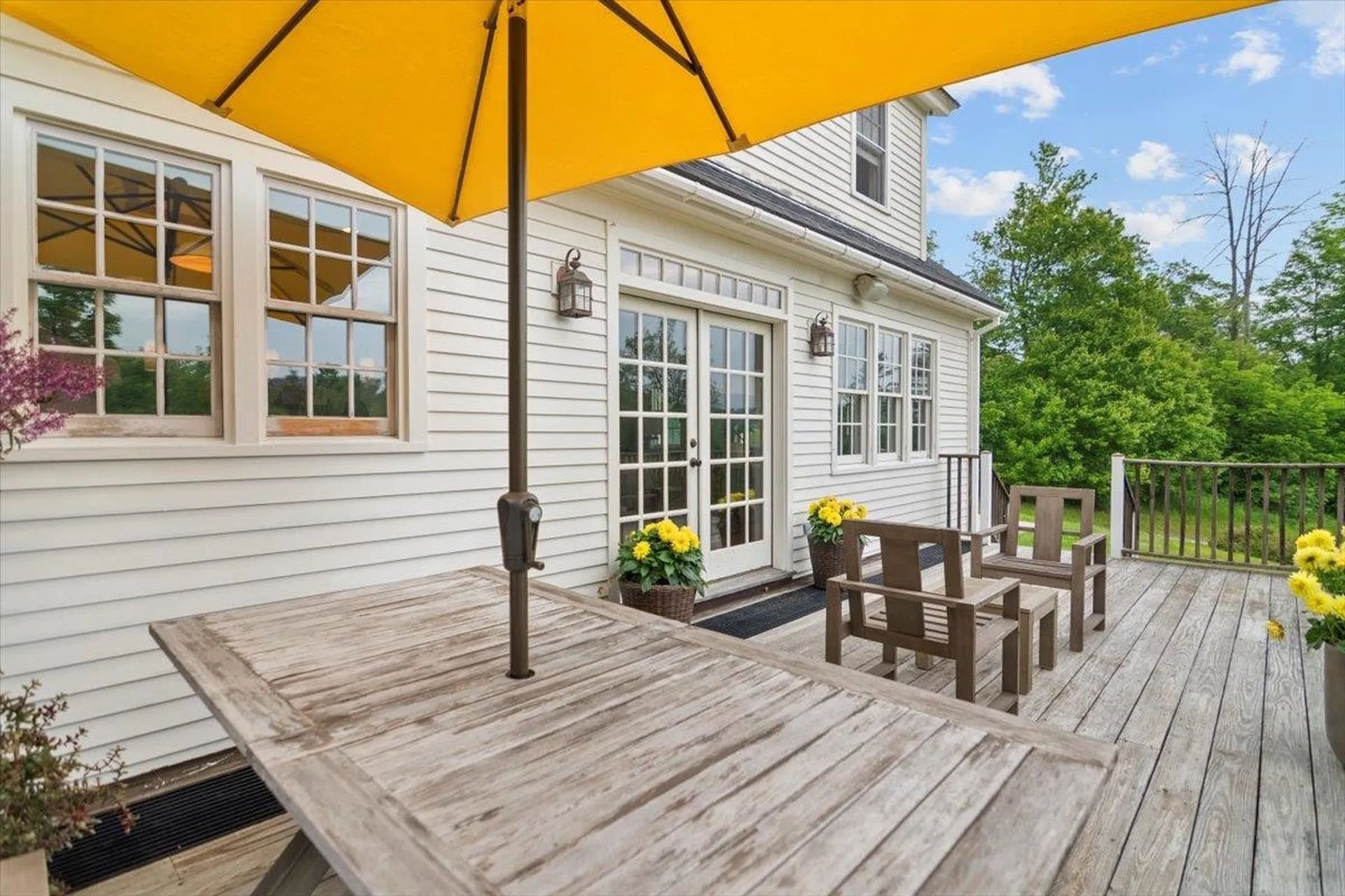 1721 Vt Route 11 Londonderry VT 05148