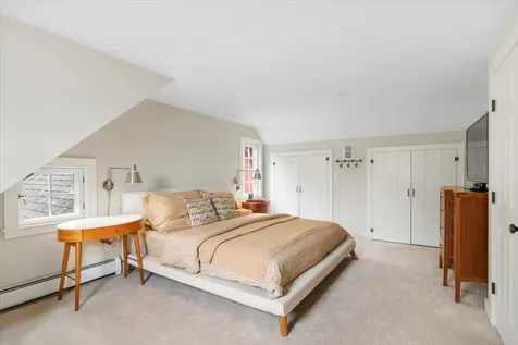 1721 Vt Route 11 Londonderry VT 05148