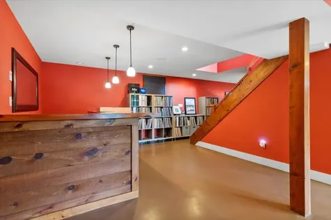 1721 Vt Route 11 Londonderry VT 05148