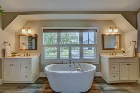 16 Maple Road North Hampton NH 03862