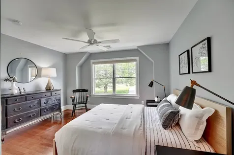 16 Maple Road North Hampton NH 03862