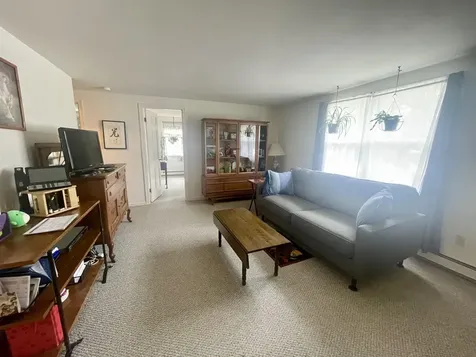 21 Folly Mill Terrace Seabrook NH 03874