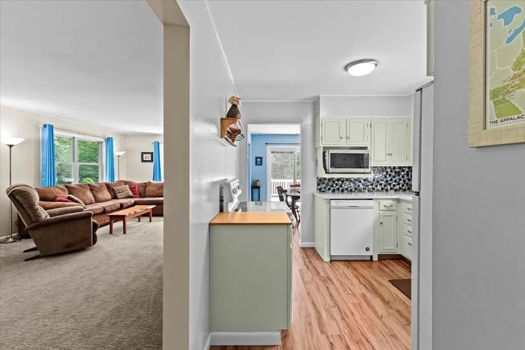 829 Stage Road Richmond VT 05477