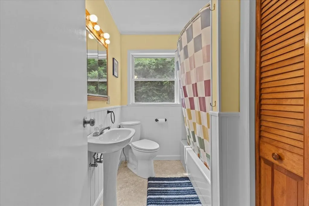 829 Stage Road Richmond VT 05477