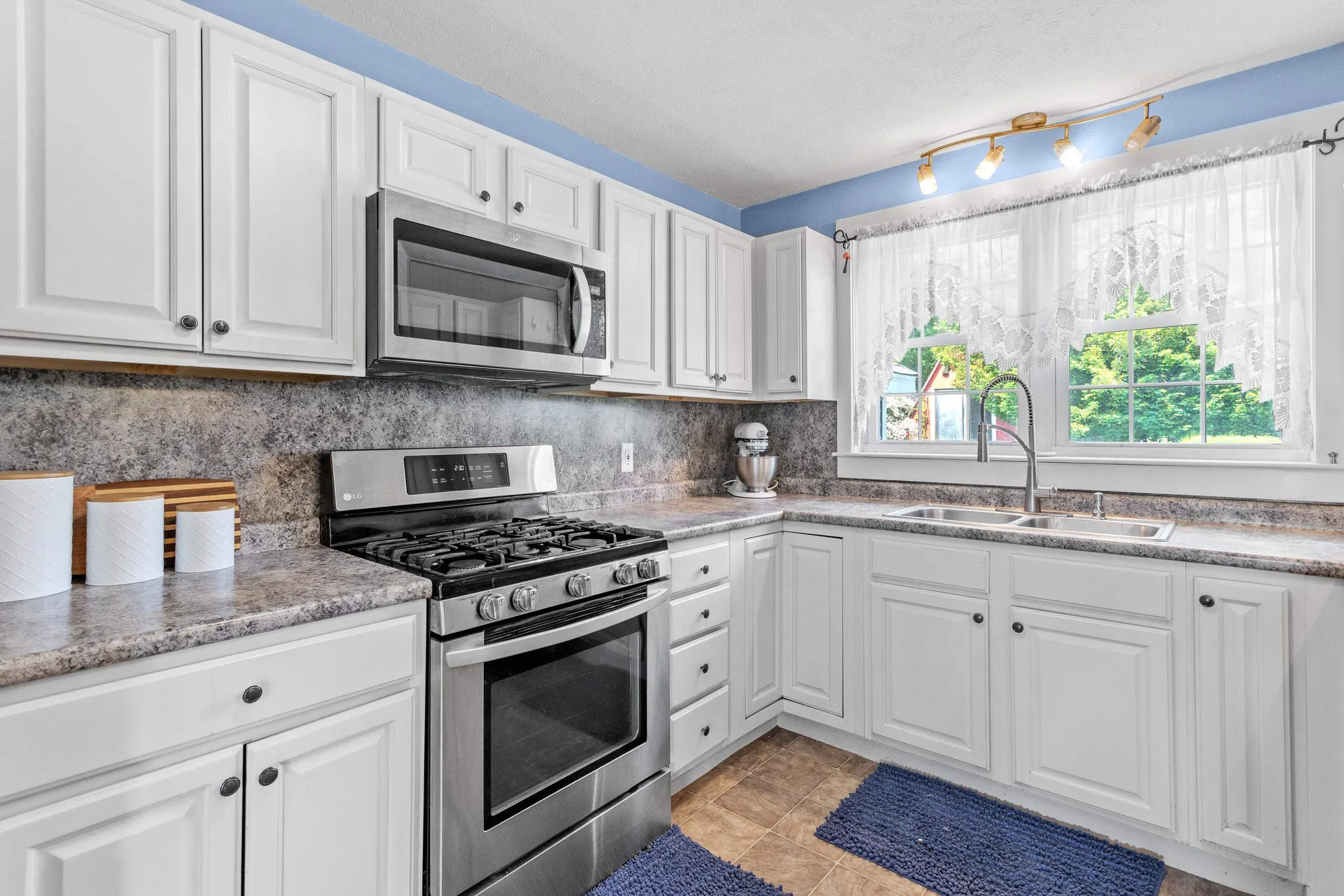 110 Pattee Hill Road Goffstown NH 03045