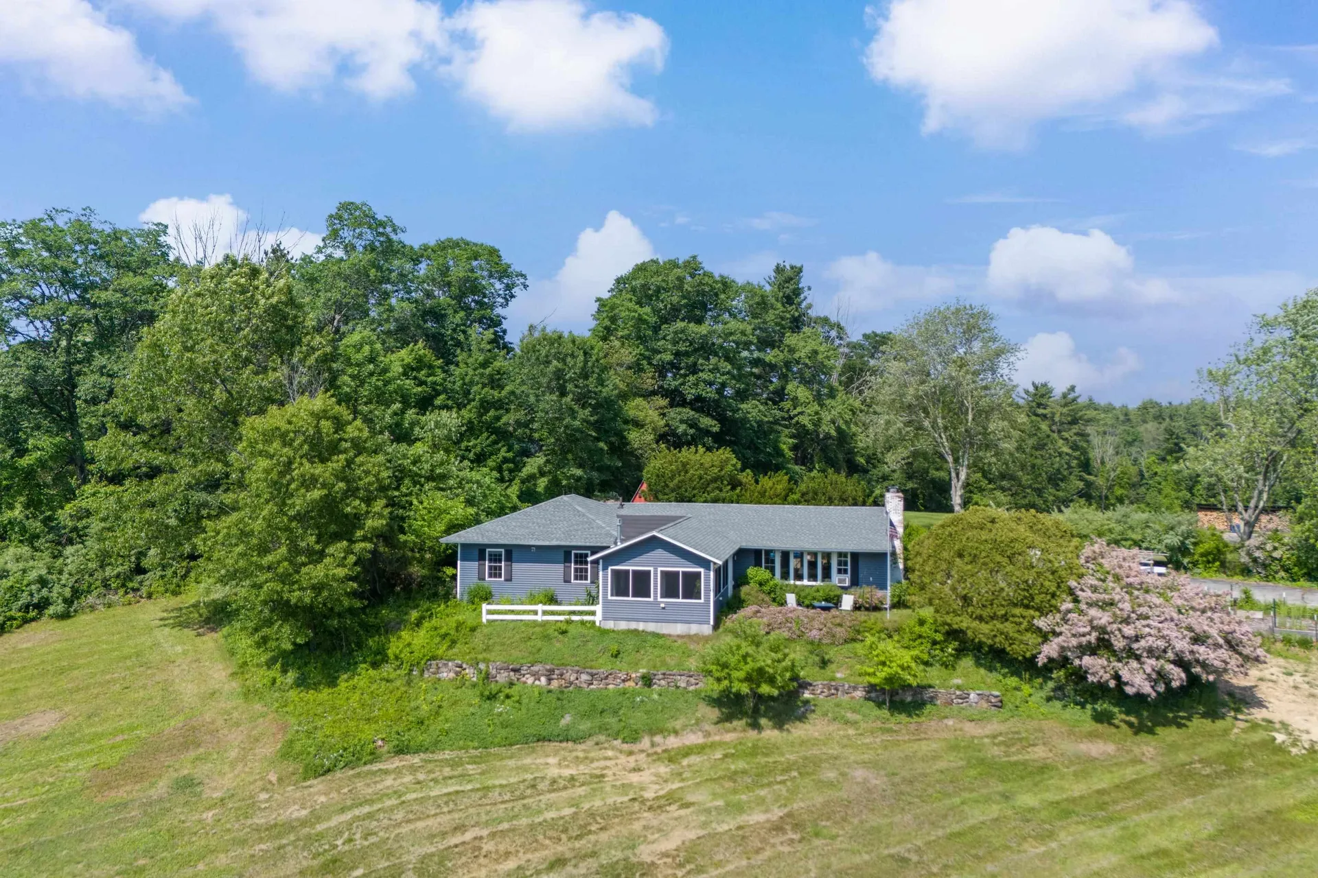110 Pattee Hill Road Goffstown NH 03045