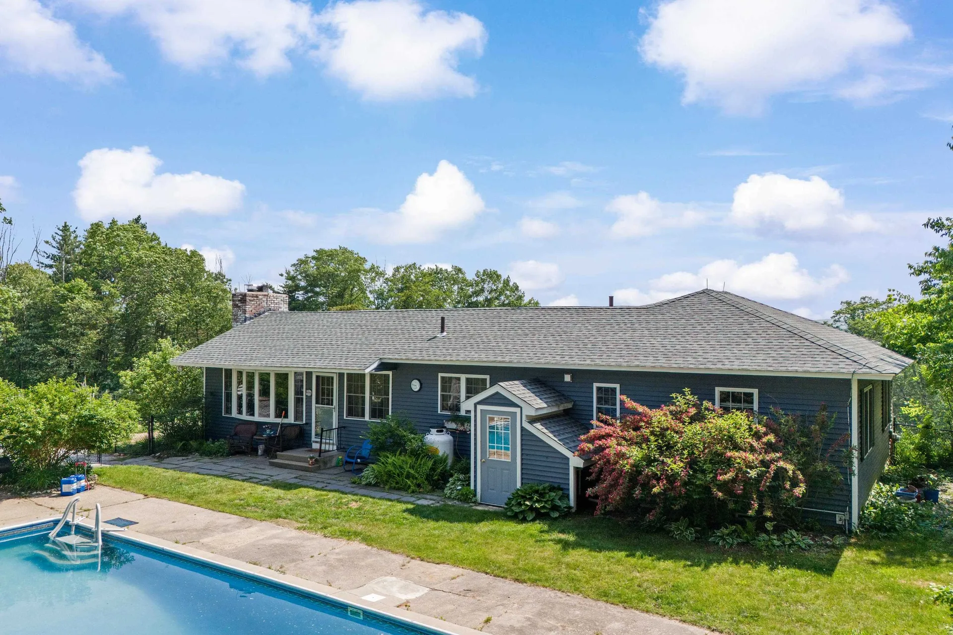 110 Pattee Hill Road Goffstown NH 03045