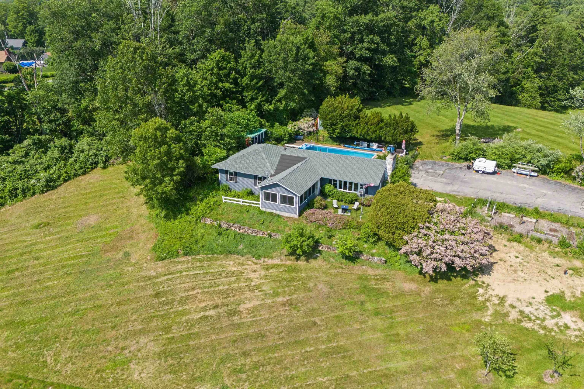 110 Pattee Hill Road Goffstown NH 03045