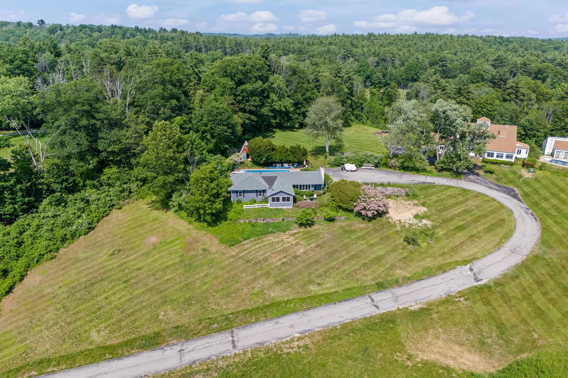 110 Pattee Hill Road Goffstown NH 03045