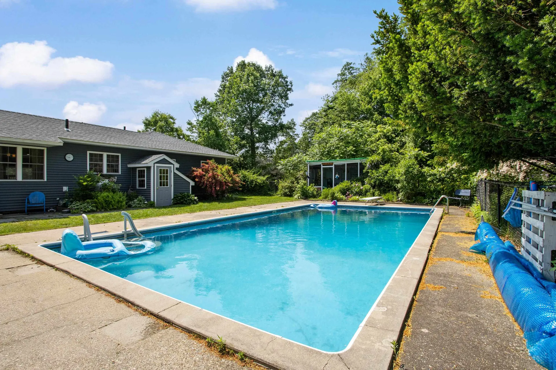 110 Pattee Hill Road Goffstown NH 03045