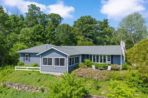 110 Pattee Hill Road Goffstown NH 03045